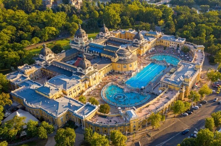 Széchenyi Thermal Bath